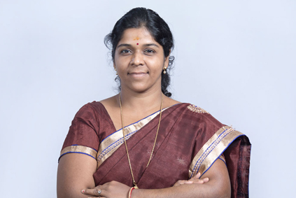 Dr. Dayana Das